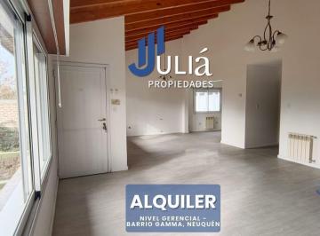 Casa · 240m² · 8 Ambientes · 1 Cochera · Alquiler Casa 4 Dorms Estudio en B° Gamma, Neuquén Capital