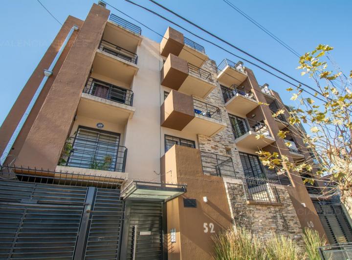 Departamento · 50m² · 3 Ambientes · 1 Cochera