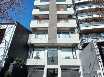 Departamento de 2 ambientes, Lanús · Venta 2 Amb. a Estrenar con Balcón Al Frente Cochera Cubierta y Fija en El Corazón de Lanusita