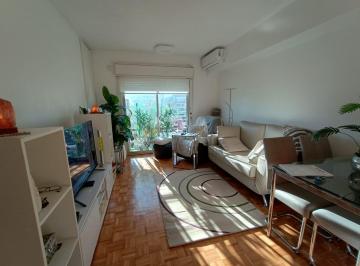 Departamento · 35m² · 2 Ambientes · Dpto 2 Ambientes con Balcon en Flores.