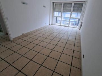 Departamento de 3 ambientes, Mar del Plata · Alquiler | Santa Fe y Moreno – Departamento de 3 Ambientes con Balcón Al Frente