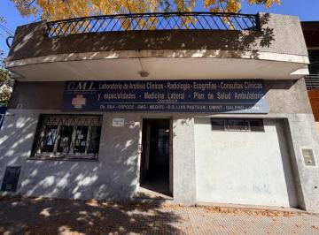 Casa de 4 ambientes, Versalles · Casa 4 Ambientes a Refaccionar Sobre Lote 8,66 X 17 en Versalles | Patio y Terraza