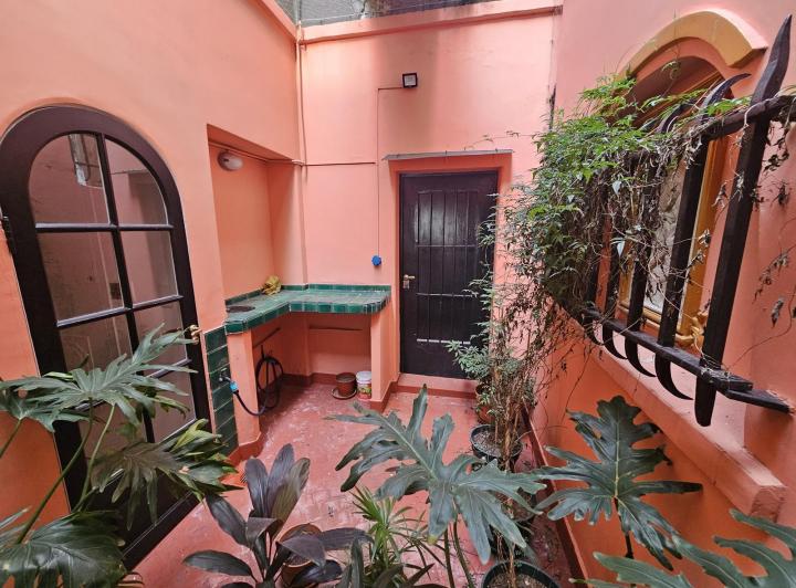 Departamento en Alquiler en Recoleta con Patio