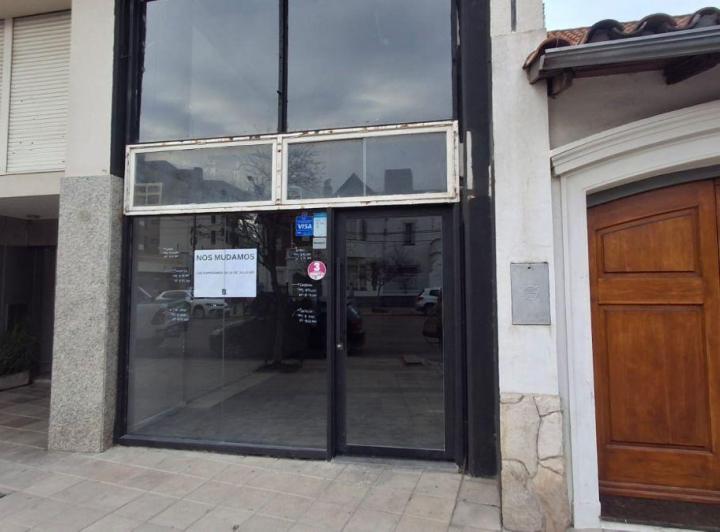 Local comercial · 50m² · 3 Ambientes