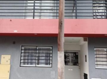 Departamento de 3 ambientes, Córdoba · Alquilo Depto 1 Dorm C/balcon. Frente