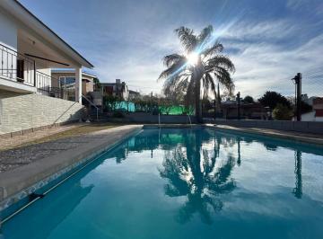 Casa · 175m² · 5 Ambientes · 3 Cocheras · Venta Casa 4 Dorm. Villa Carlos Paz Córdoba