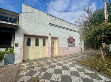 YAR-YAR-27304_2 · Casa 3 Ambientes. | Rauch 2124