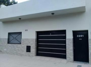 Departamento · 8 Ambientes · 1 Cochera · Departamento en Lanús Este