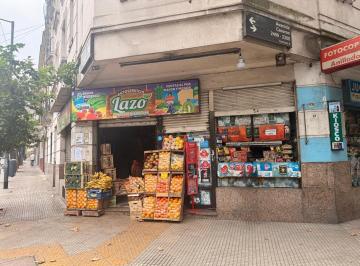 Local comercial · 105m² · Oportunidad de Inversión Local con Sótano.