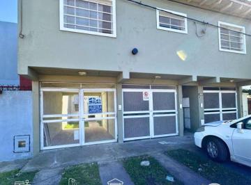 Departamento de 3 ambientes, La Plata · Venta Dúplex 2 Dorm., con Patio, Parrilla y Cochera, Los Hornos