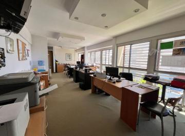 Oficina comercial de 4 ambientes, La Plata · Alquiler Oficina Centrica
