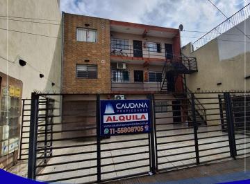 Departamento de 2 ambientes, La Matanza · Departamento en Alquiler en San Justo