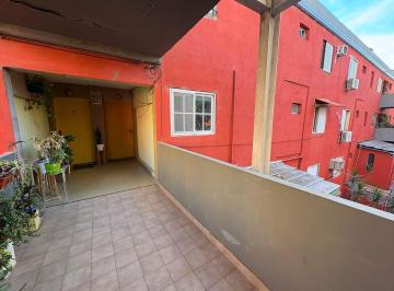 Departamento · 63m² · 4 Ambientes · Alquiler Departamento Las Flores 2