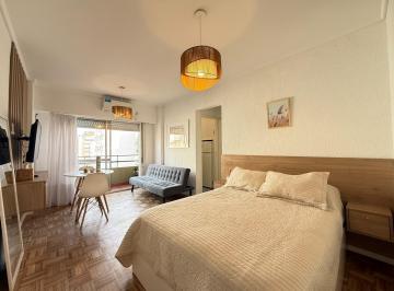 Departamento · 27m² · 1 Ambiente · Departamento Monoambiente a La Calle con Balcón