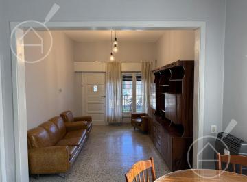 Casa · 154m² · 3 Ambientes · 1 Cochera · Venta Casa Tres Ambientes Terraza Patio Garage Galpón Quilmes