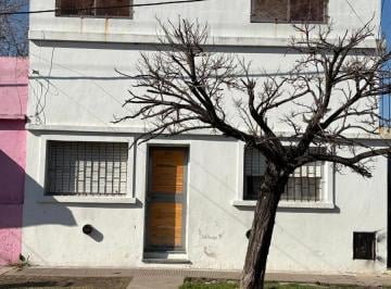 PH · 74m² · 3 Ambientes · PH, en Venta con Departamento en Planta Alta.