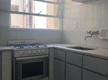 Departamento de 3 ambientes, Balvanera · 3 Ambientes Apto Profesional Super Luminoso