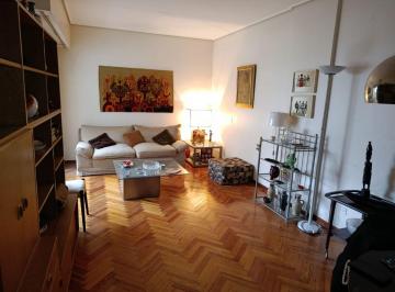 Departamento de 3 ambientes, Caballito · Lindo Semipiso de 3 Ambientes con Cochera en Excelente Zona de Caballito