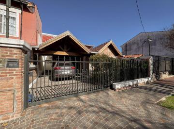 Casa de 5 ambientes, Morón · Casa 5 Ambientes con Pileta en Castelar