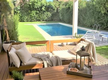 Casa · 340m² · 7 Ambientes · 4 Cocheras · Casa Venta Campo Chico Country Club