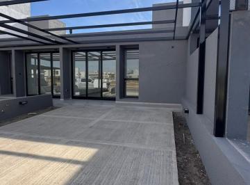 Casa · 93m² · 4 Ambientes · 1 Cochera · Duplex 2 Dorm en Planta Baja en Colinas de Manantiales