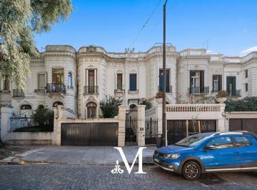Casa · 370m² · 9 Ambientes · 2 Cocheras · Venta Casa Belgrano "Olleros y Villanueva",patios y Terrazas 370 m. Lote Propio