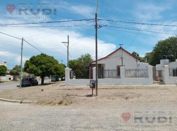 Casa · 185m² · 9 Ambientes · 1 Cochera · Casa en San Antonio Oeste