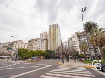 Oficina comercial · 338m² · Oficina en Alquiler en Recoleta