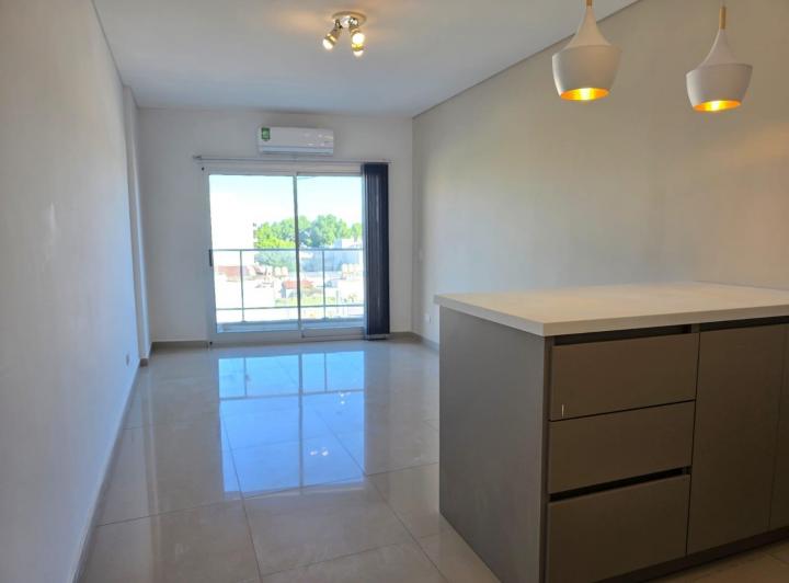 Departamento de Tres Ambientes en Alquiler, Devoto Ciudad de Buenos Aires
