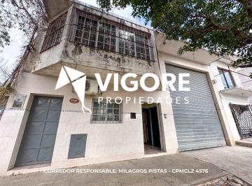 Bodega-Galpón de 1 ambiente, Lomas de Zamora · Venta de Galpón de 300 m² en Lomas de Zamora