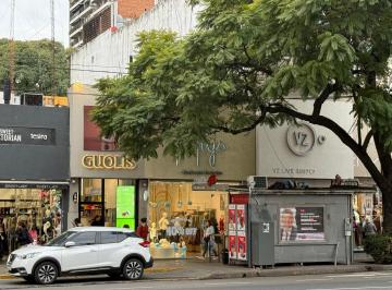 Local comercial · 155m² · Local en Alquiler en Cabildo y Juramento