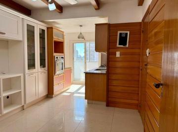 Departamento · 65m² · 3 Ambientes · Venta Depto. 3 Ambs. Semipiso. Balcon. Lanusita
