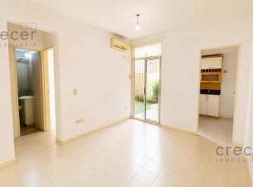 PH · 40m² · 2 Ambientes · Venta - PH 2 Ambientes en Pb con Jardín 63 m² Totales en Saavedra
