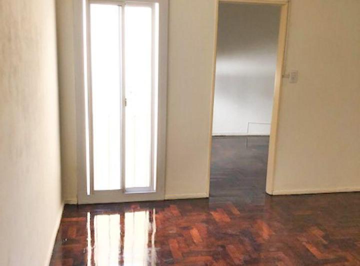 2 Ambientes Lateral