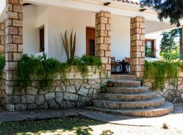 Foto · Hermoso Chalet 2 Dorm. Apto Crédito - Unquillo