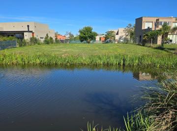Terreno · 831m² · Terreno en Venta - El Cantón - Barrio Puerto