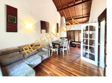 Casa · 234m² · 4 Ambientes · 2 Cocheras · Alquiler 24 Meses Chalet 4 Ambientes con Garage y Pileta Climatizada
