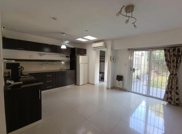 Casa · 122m² · 3 Ambientes · Venta Casa 3 Amb. Patio - Apto Crédito Hurlingham