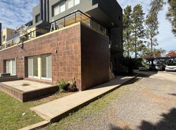PH · 70m² · 3 Ambientes · 1 Cochera · En Venta Casa en Sol Paraná Pueblo Esther