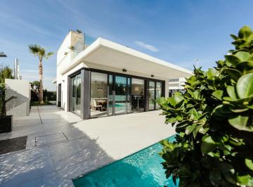 Departamento · 90ha · 11 Dormitorios · Casa en Sarmiento Al 700