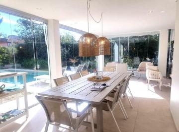 galería cubierta c parrilla · Casa Venta Campo Chico Country Club
