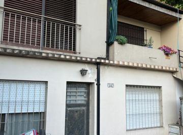 Casa de 5 ambientes, Vicente López · 2 Propiedades, Proximo a Panamericana, Oportunidad!