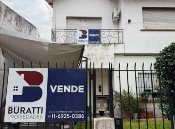 Casa · 197m² · 5 Ambientes · 1 Cochera · Venta de Casa 6 Ambientes en La Lucila.