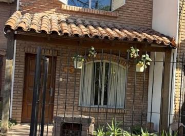 Casa · 80m² · 4 Ambientes · 1 Cochera · Venta Duplex 3 Dorm. Housing Fortalelza II