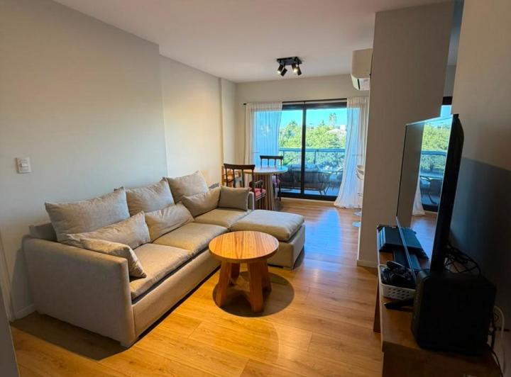 Departamento · 80m² · 2 Dormitorios · 1 Cochera