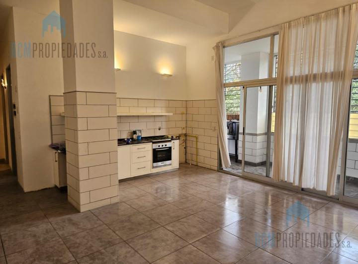 Departamento en Alquiler de 4 Ambientes Coghlan