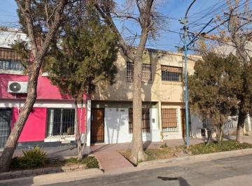 Departamento de 6 ambientes, Godoy Cruz · Acceso Sur / Sarmiento