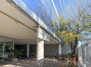 Oficina comercial · 416m² · 8 Cocheras · Oficinas en Alquiler en Greending Ugarte 3636 - Vicente López