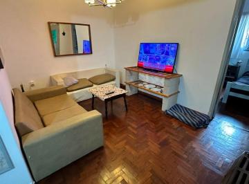 Casa de 10 ambientes, Parque Chacabuco · Casa Lote Propio de 2 Plantas, Patio y Terraza