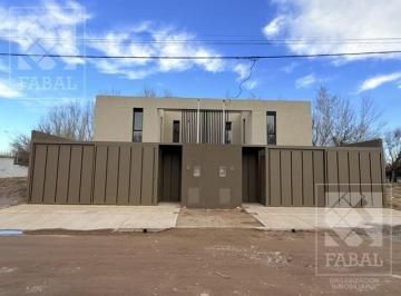 Casa · 119m² · 3 Ambientes · 2 Cocheras · Casa Venta Ayres del Limay, 2 Dorm., 2 Baños, Patio y Cochera X 2